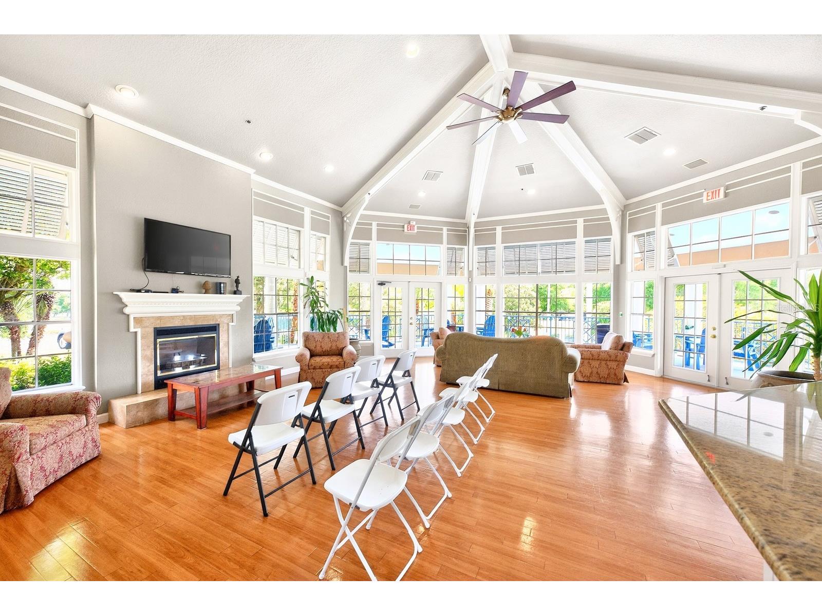 7330 Westpointe Boulevard #424 Orlando FL 32835 O6397796 image23