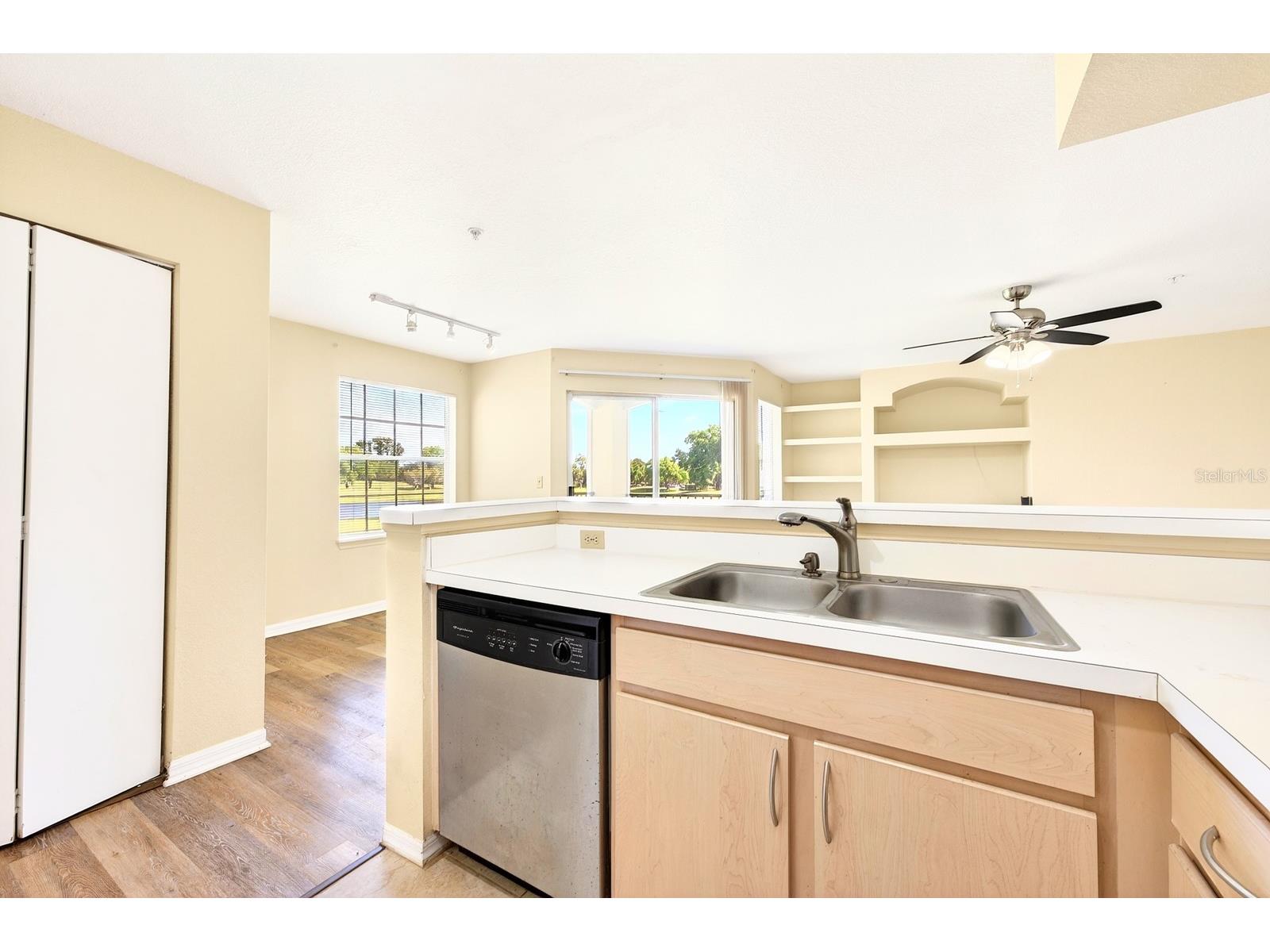 7330 Westpointe Boulevard #424 Orlando FL 32835 O6397796 image8