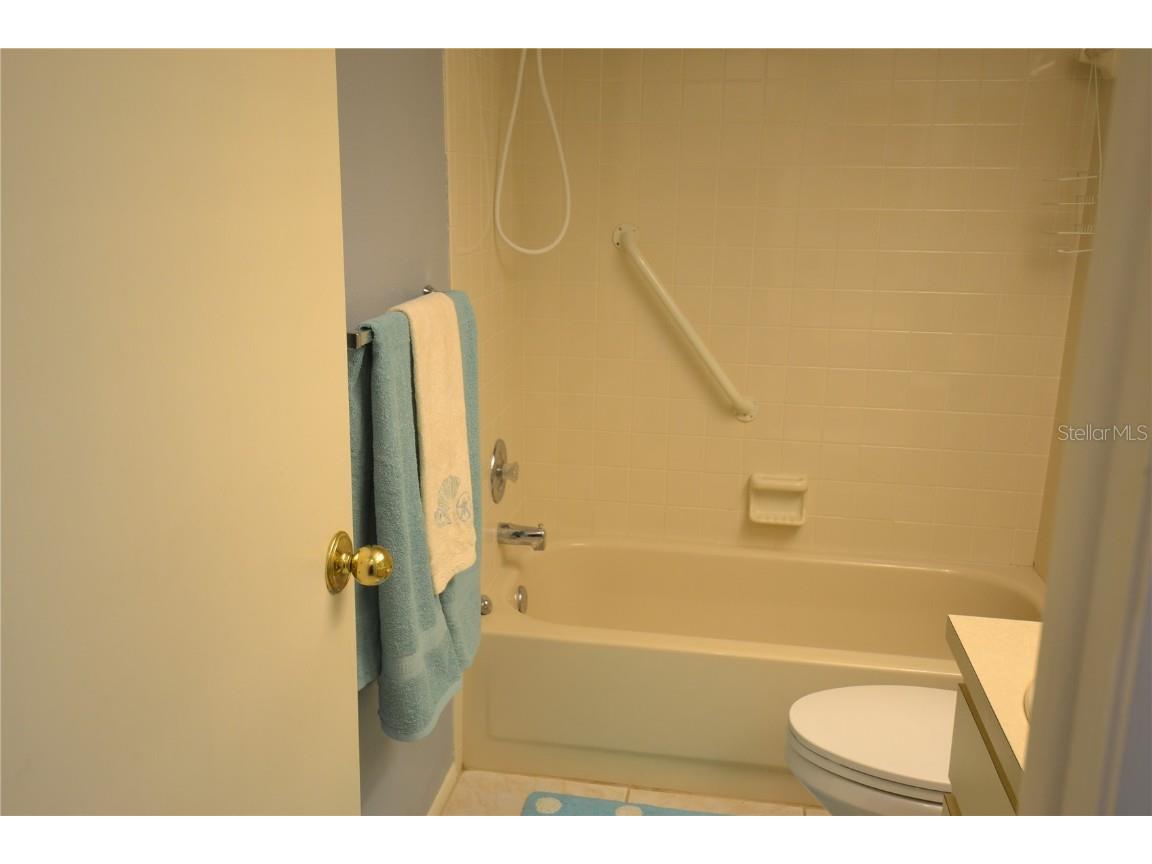 7331 Greystone Drive Hudson FL 34667 TB8428304 image8