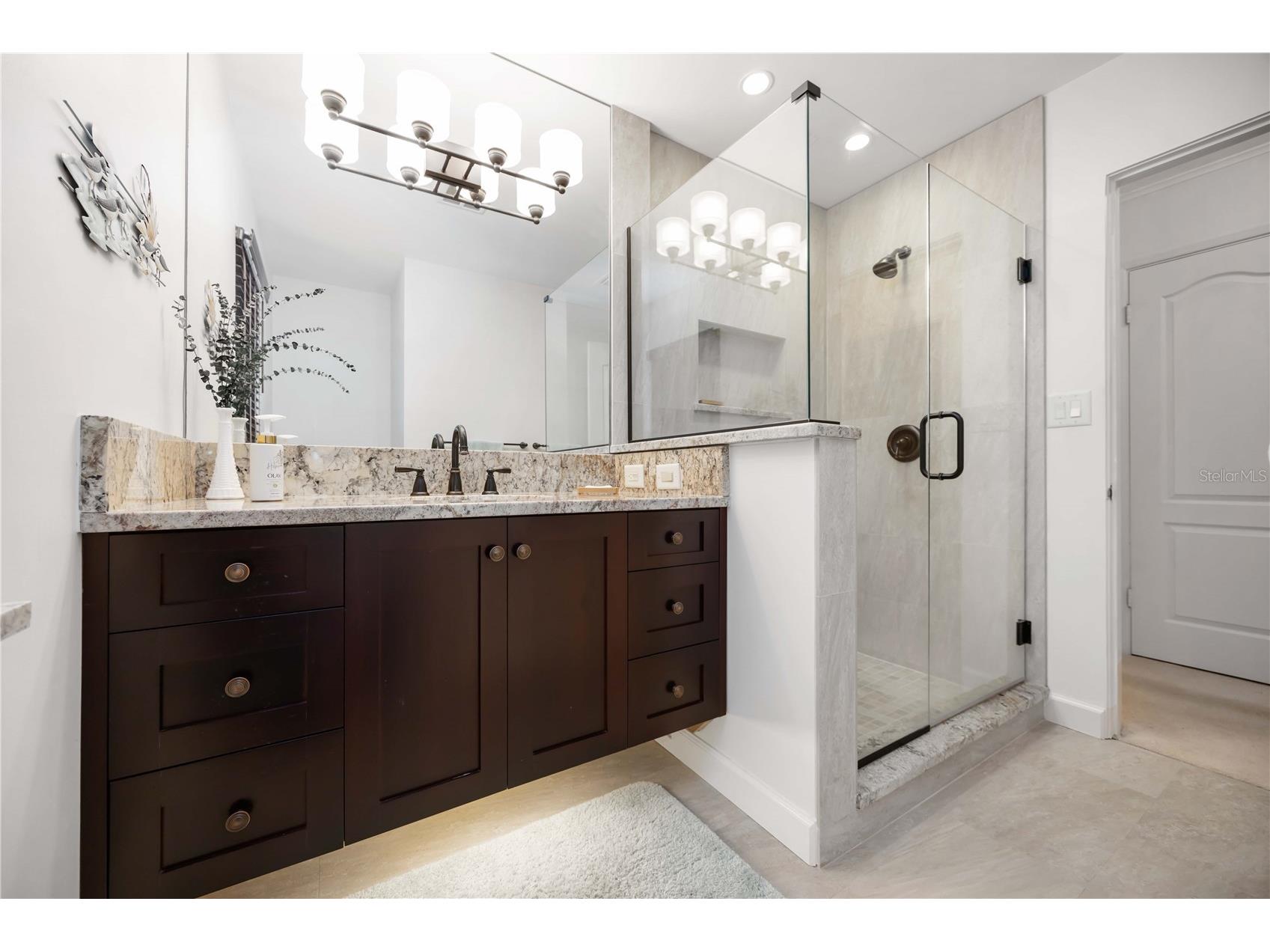 7332 Broughton Street Sarasota FL 34243 A4680663 image13