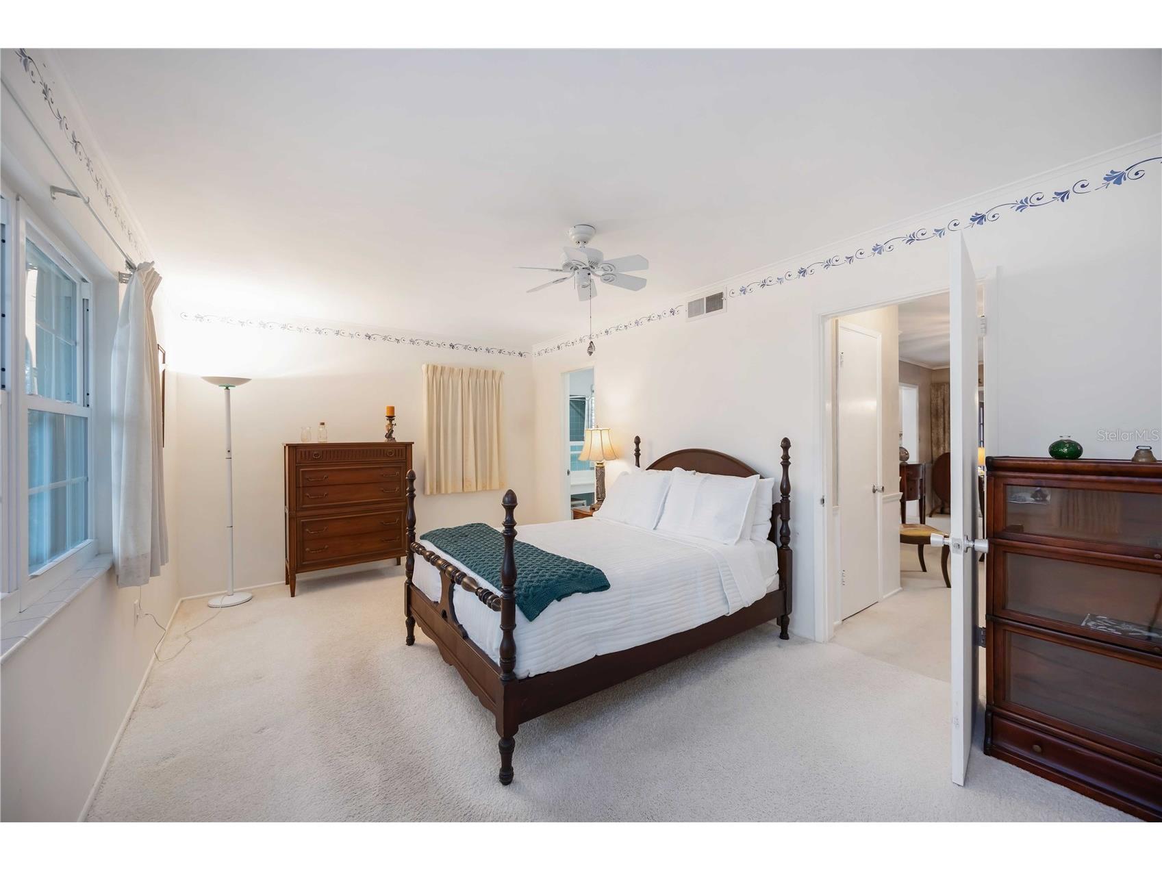 7332 Broughton Street Sarasota FL 34243 A4680663 image20