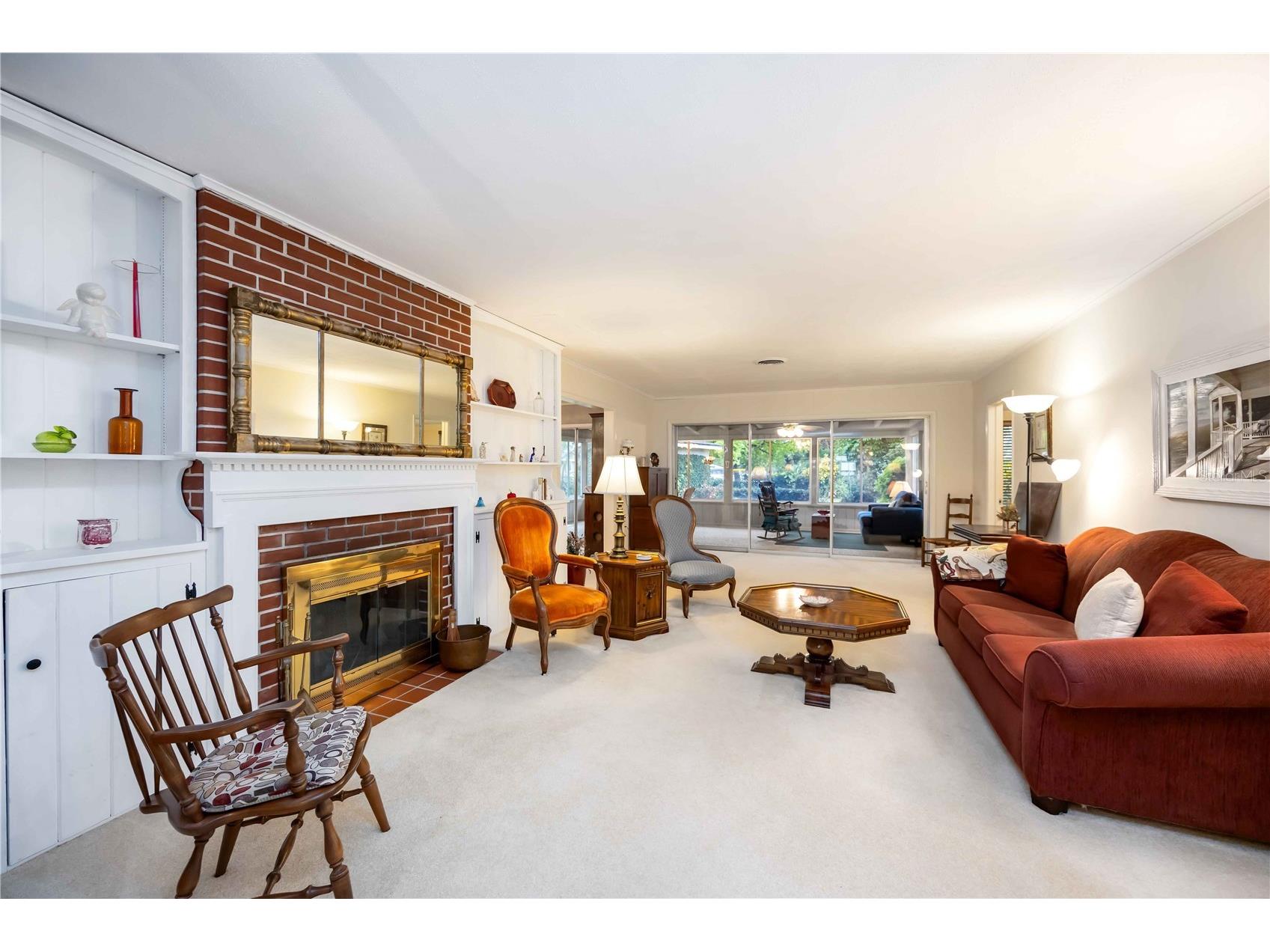 7332 Broughton Street Sarasota FL 34243 A4680663 image6