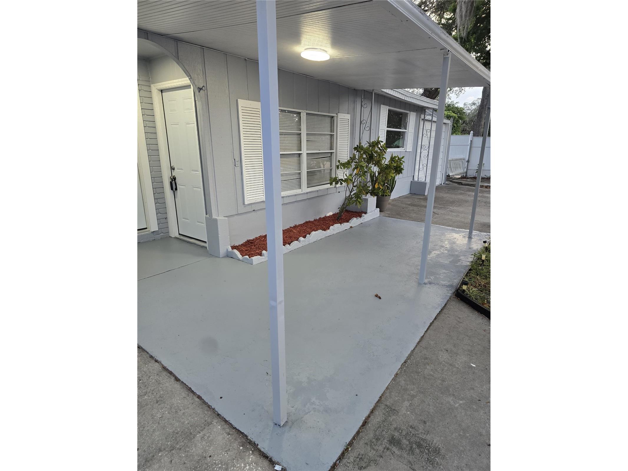 7332 N Cedar Point Drive N #1 New Port Richey FL 34653 TB8529456 image1