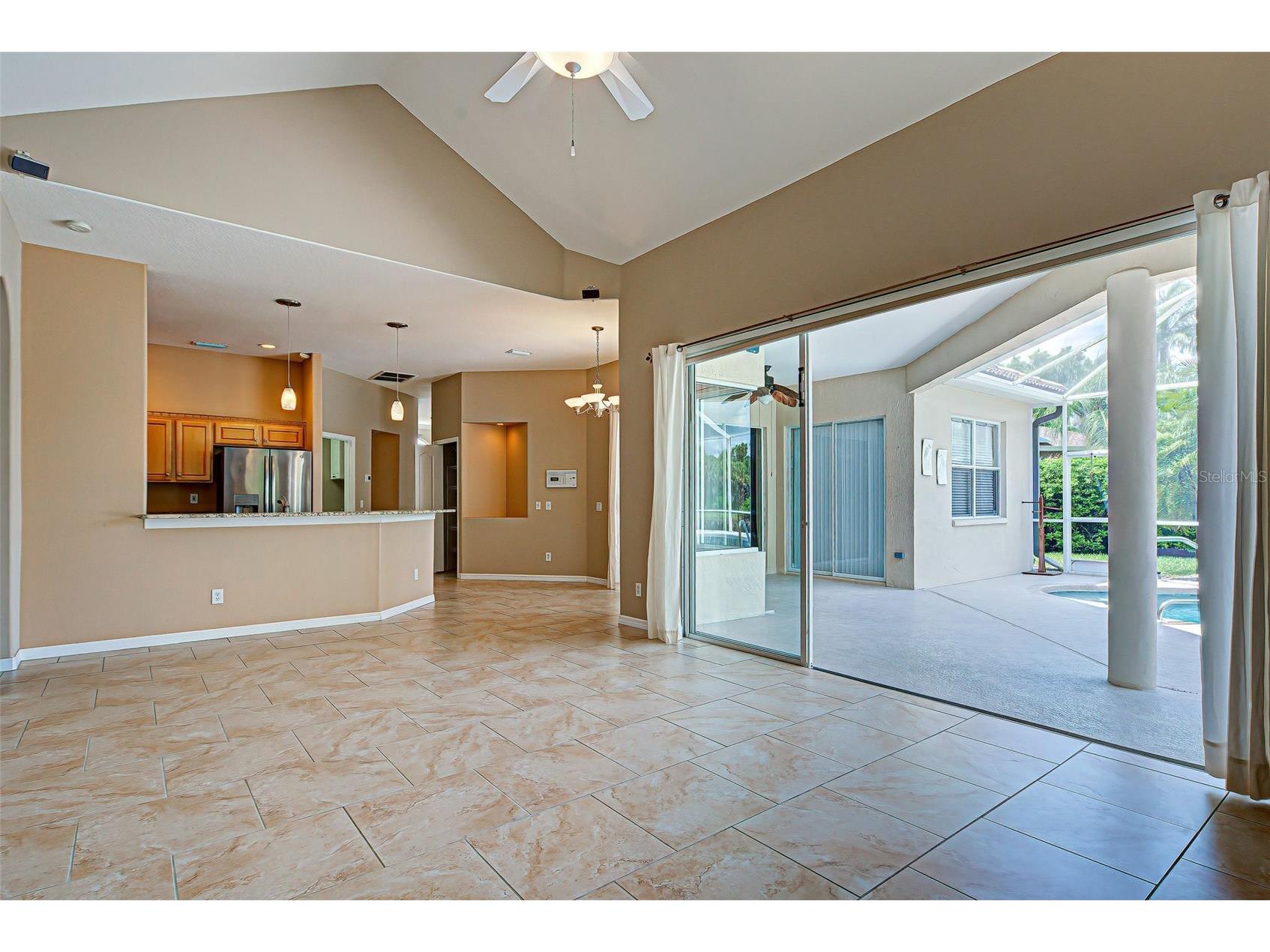 7333 Featherstone Boulevard Sarasota FL 34238 A4684732 image18