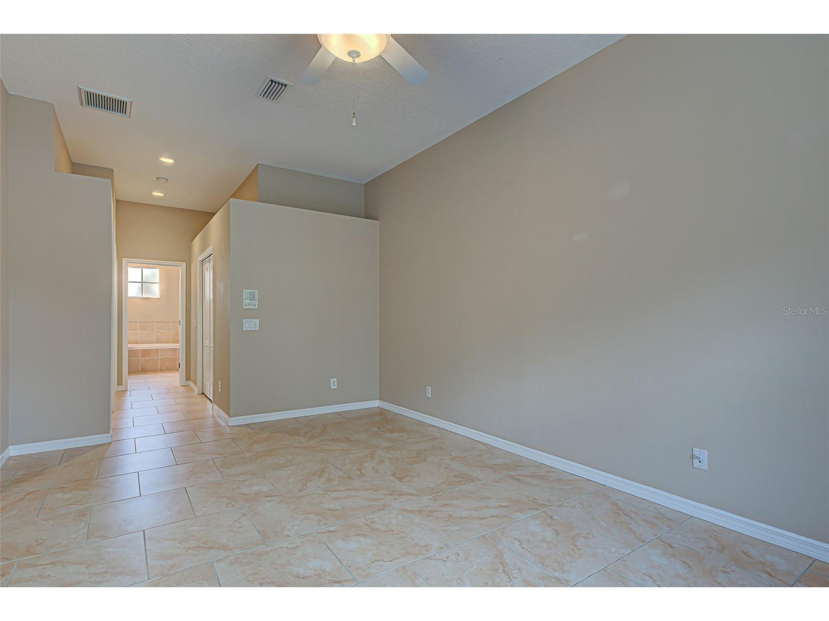 7333 Featherstone Boulevard Sarasota FL 34238 A4684732 image22