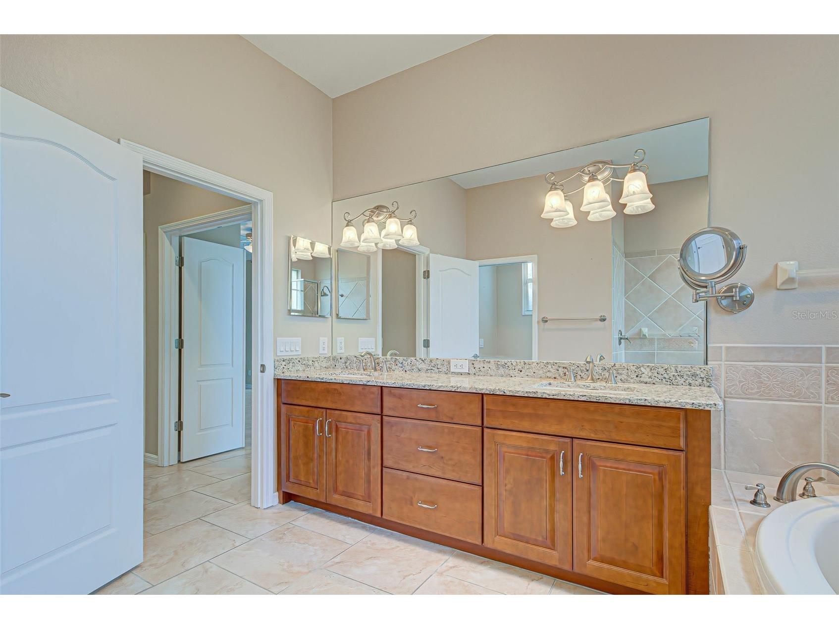 7333 Featherstone Boulevard Sarasota FL 34238 A4684732 image28