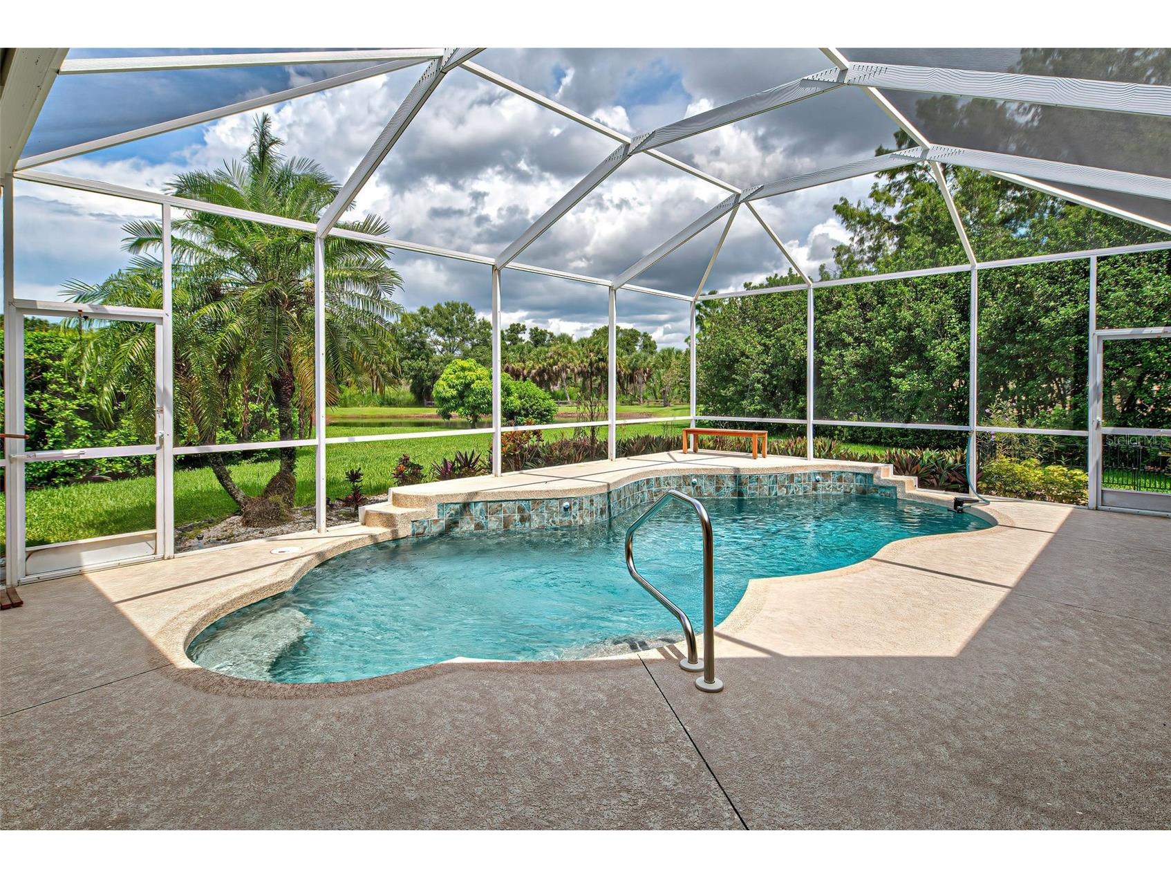 7333 Featherstone Boulevard Sarasota FL 34238 A4684732 image38
