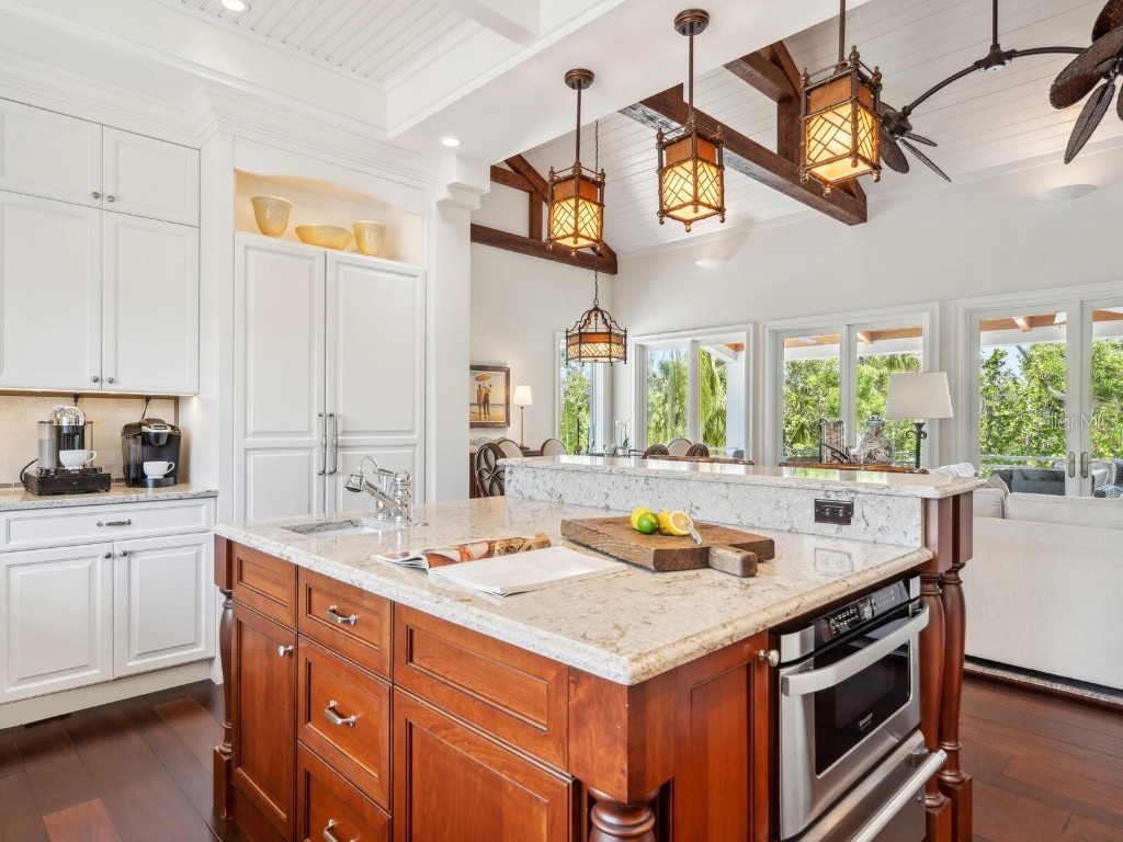 7333 Point Of Rocks Road Sarasota FL 34242 A4651061 image11