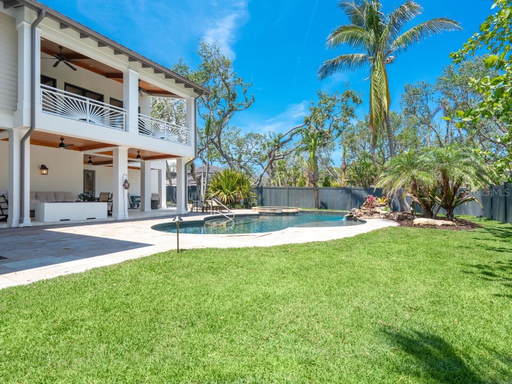 7333 Point Of Rocks Road Sarasota FL 34242 A4651061 image43