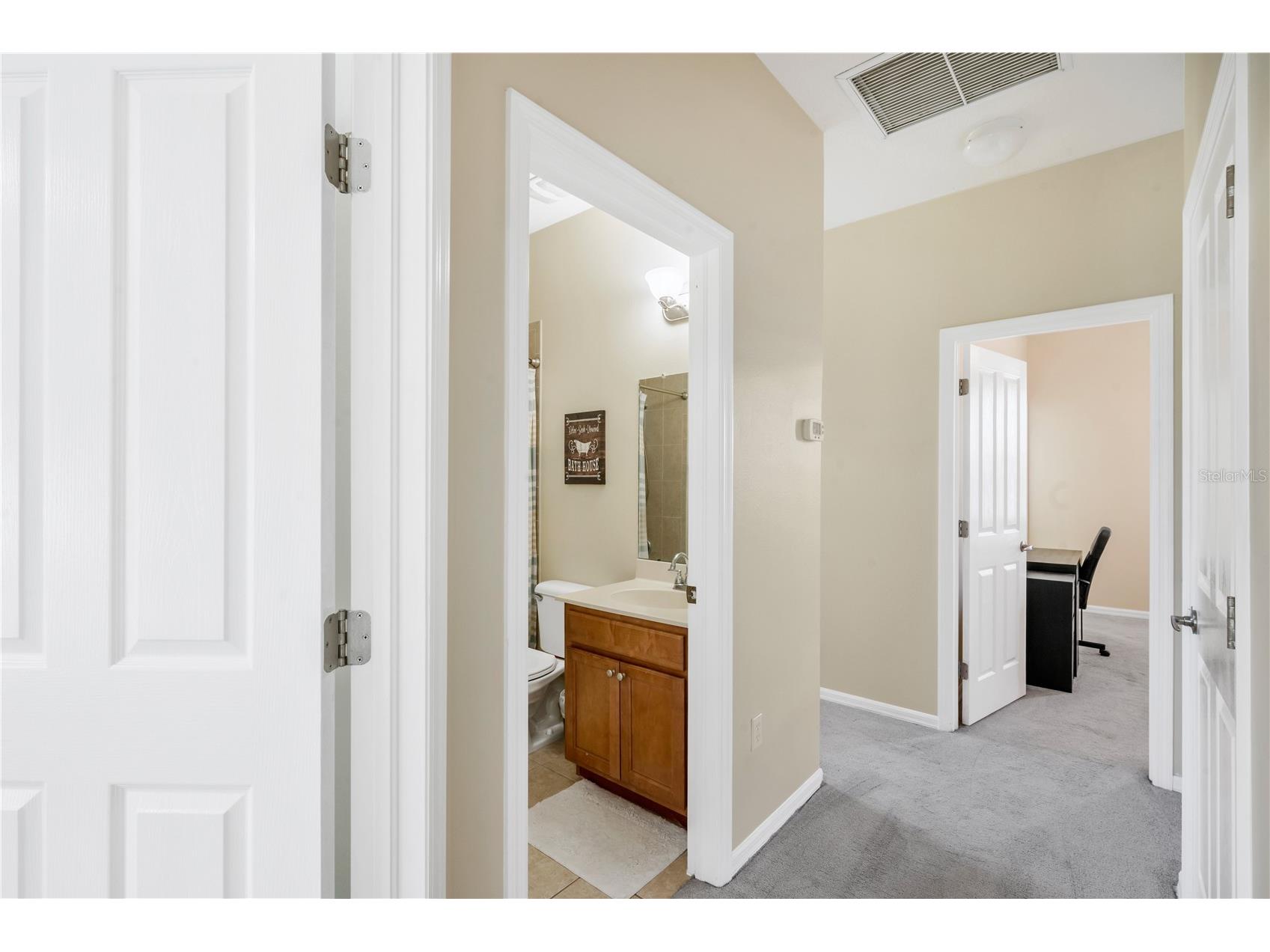 7333 S Saint Patrick Street Tampa FL 33616 TB8514595 image22
