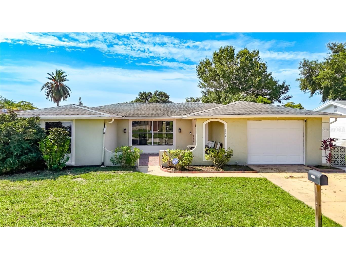 7334 Brentwood Drive Port Richey FL 34668 TB8420872 image1