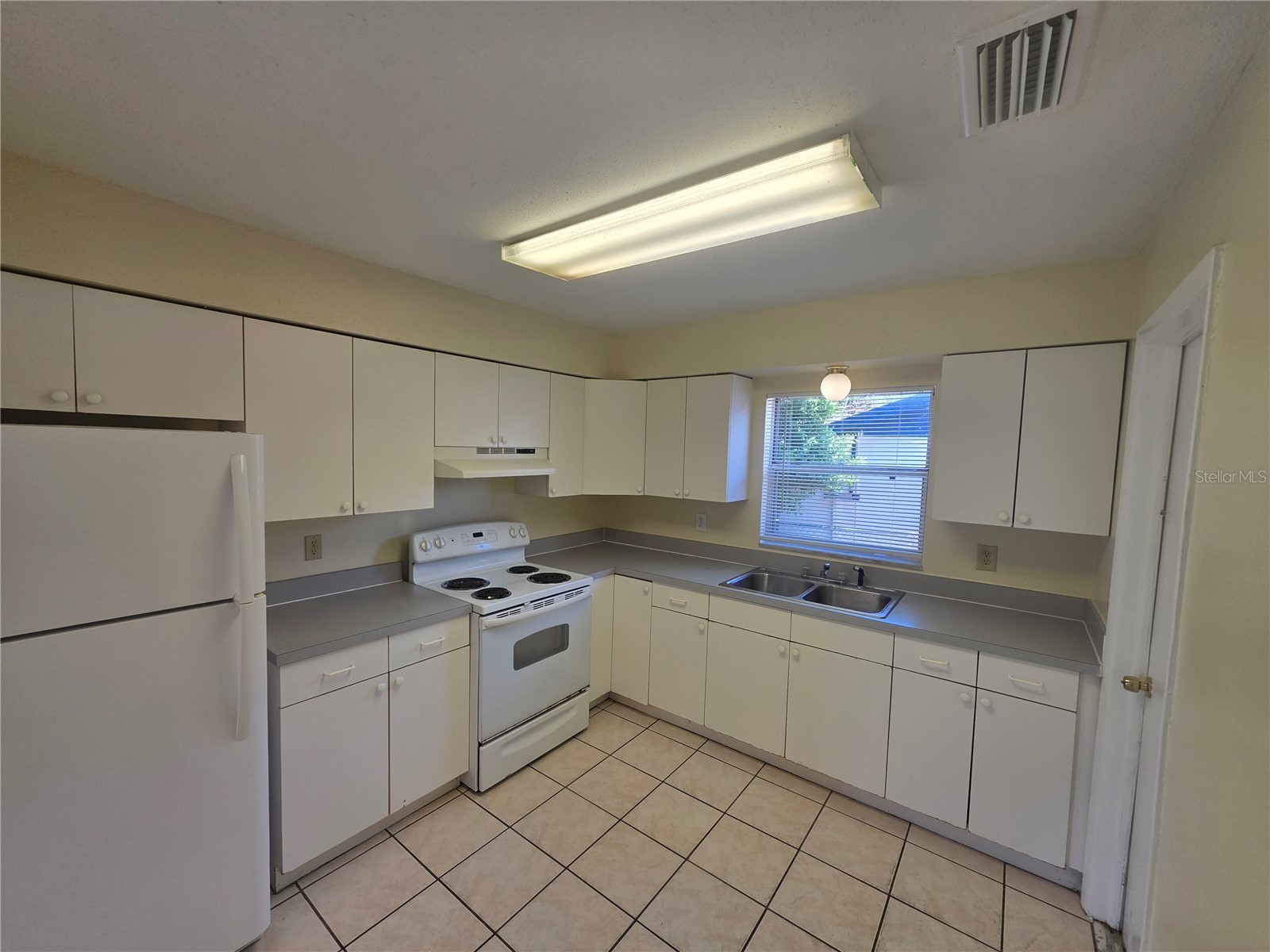 7334 Ponderosa Drive Tampa FL 33637 TB8519555 image3