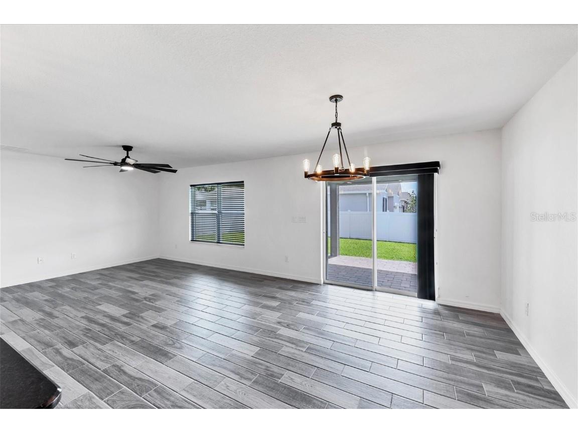 7335 34th Court E Sarasota FL 34243 A4675502 image11