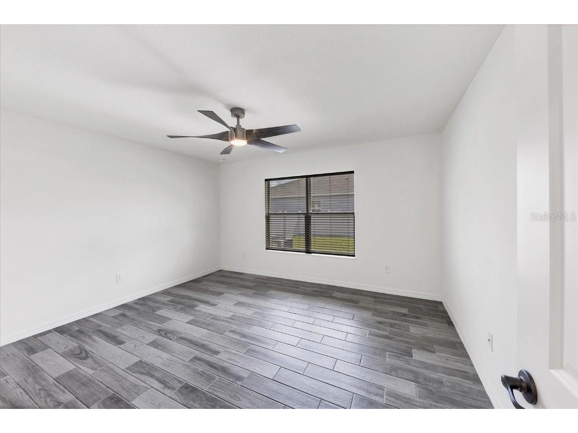 7335 34th Court E Sarasota FL 34243 A4675502 image12