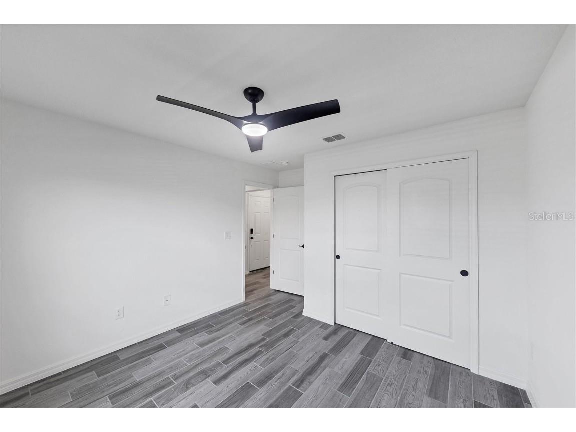 7335 34th Court E Sarasota FL 34243 A4675502 image18