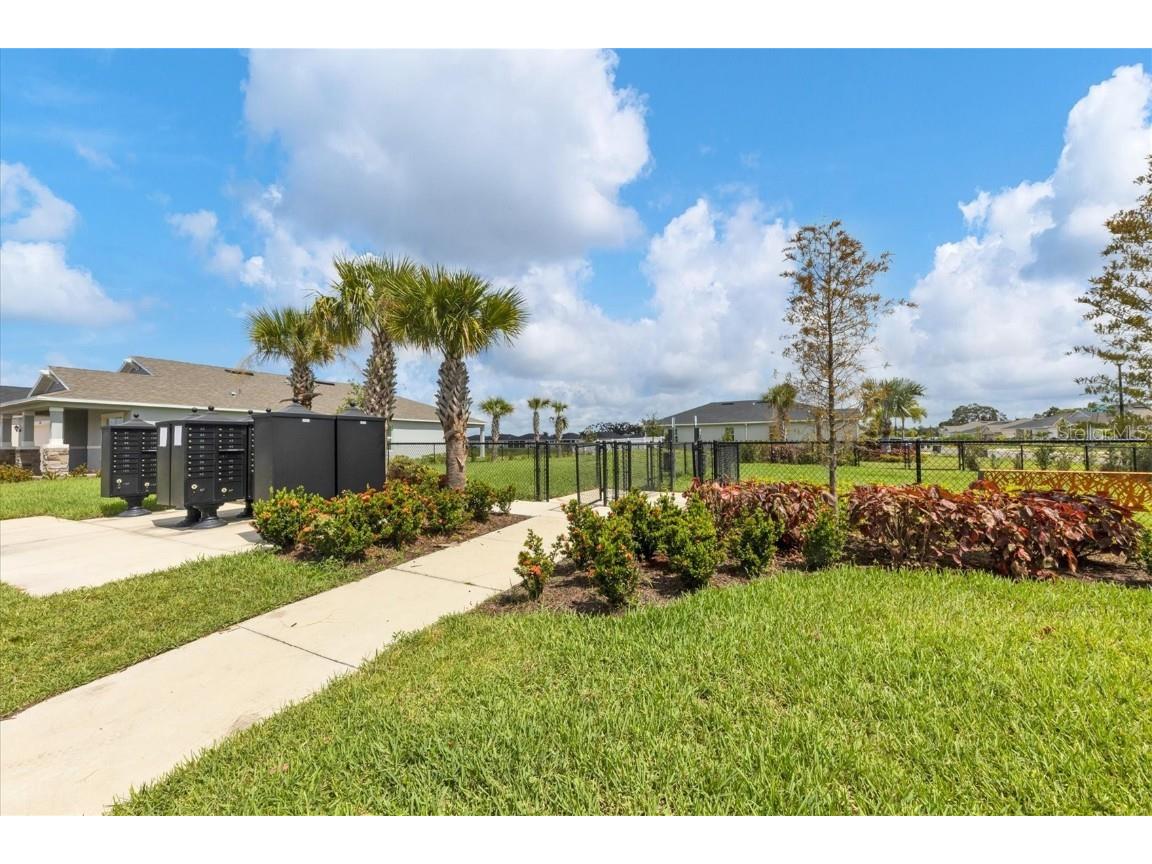 7335 34th Court E Sarasota FL 34243 A4675502 image27