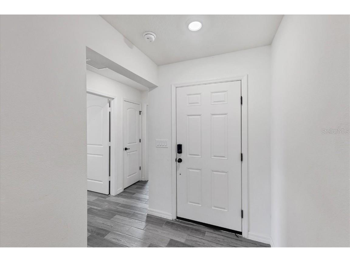 7335 34th Court E Sarasota FL 34243 A4675502 image4