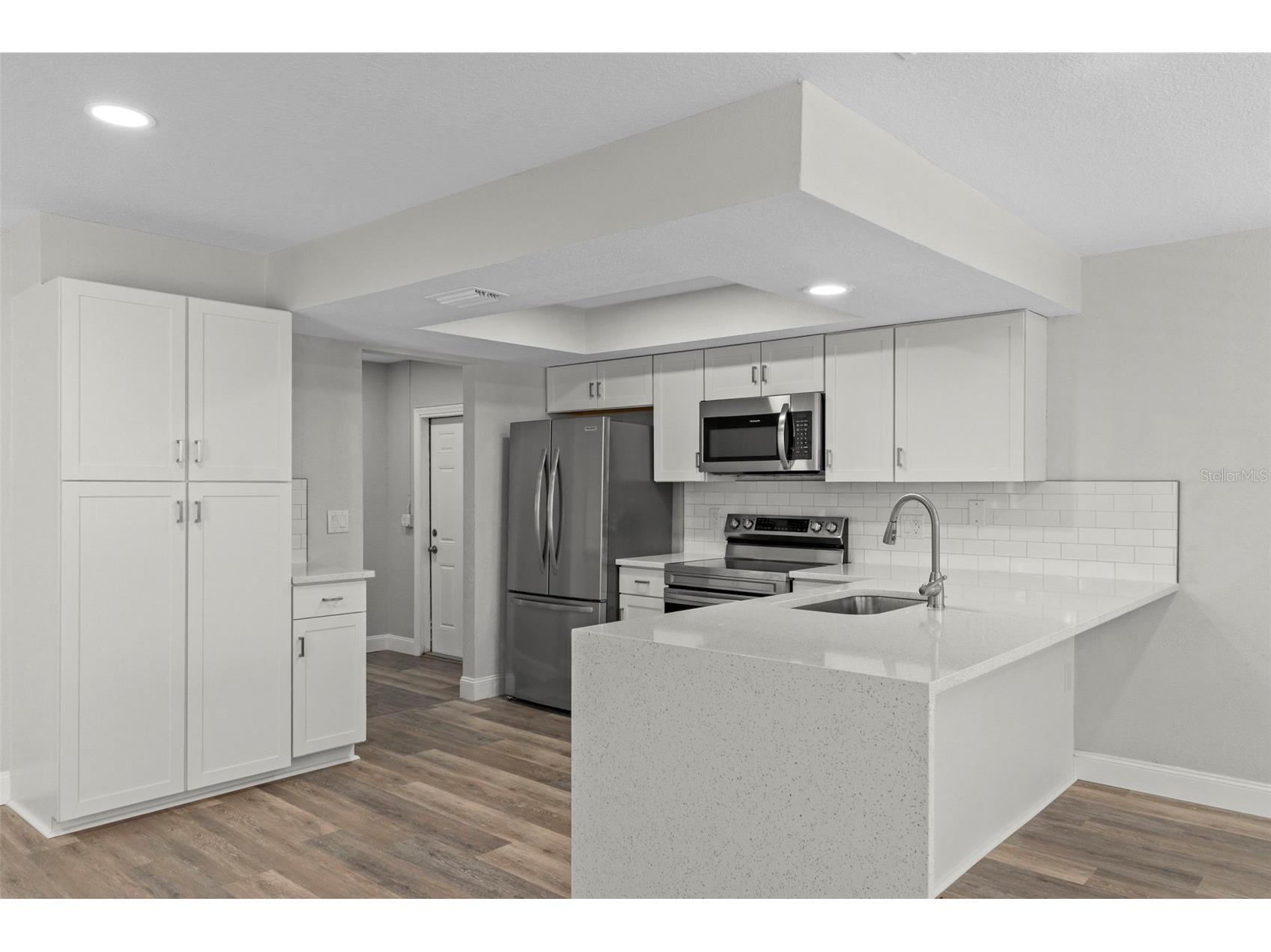 7335 Blackbird Avenue Weeki Wachee FL 34613 W7887290 image17