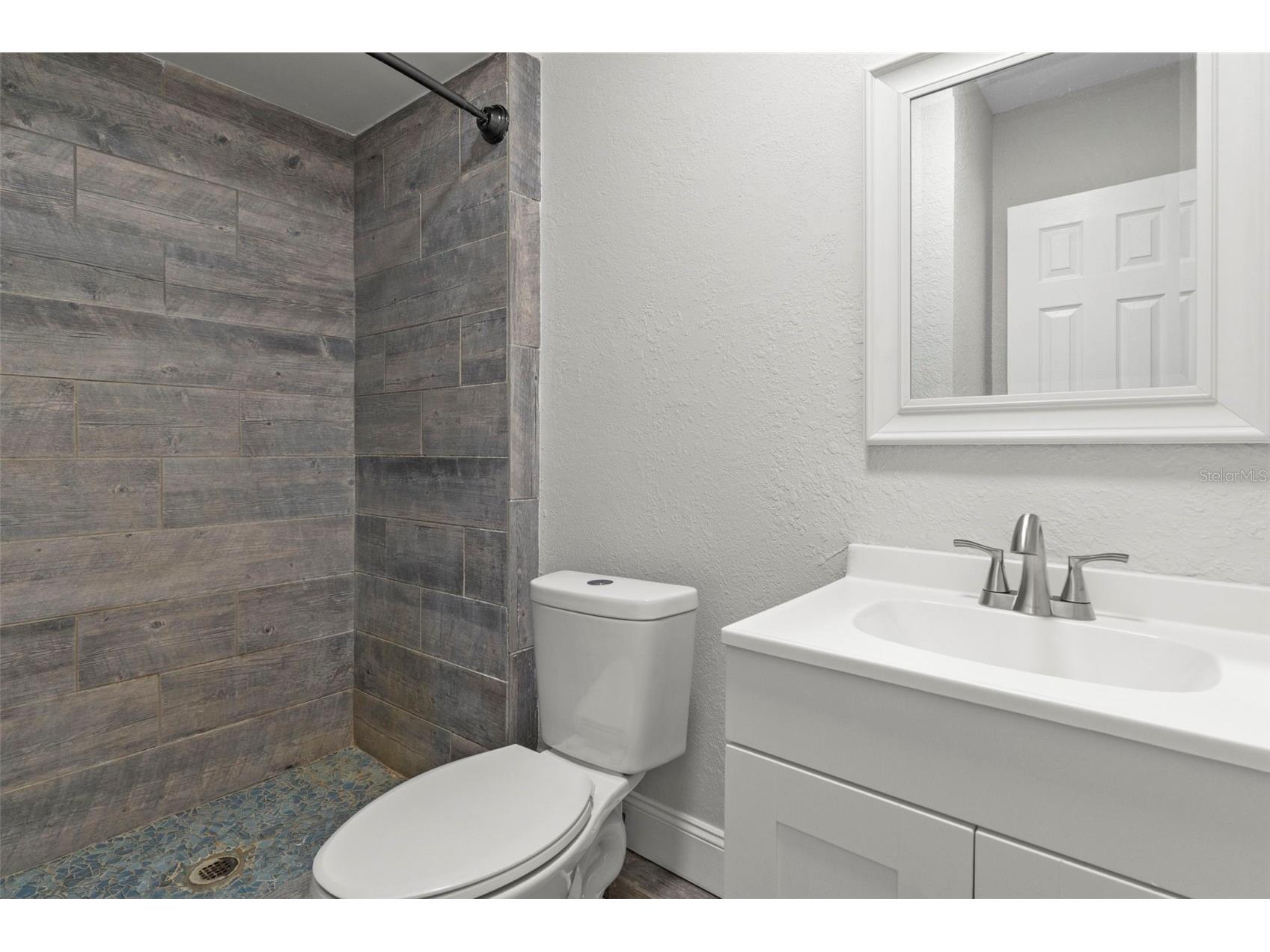 7335 Blackbird Avenue Weeki Wachee FL 34613 W7887290 image26