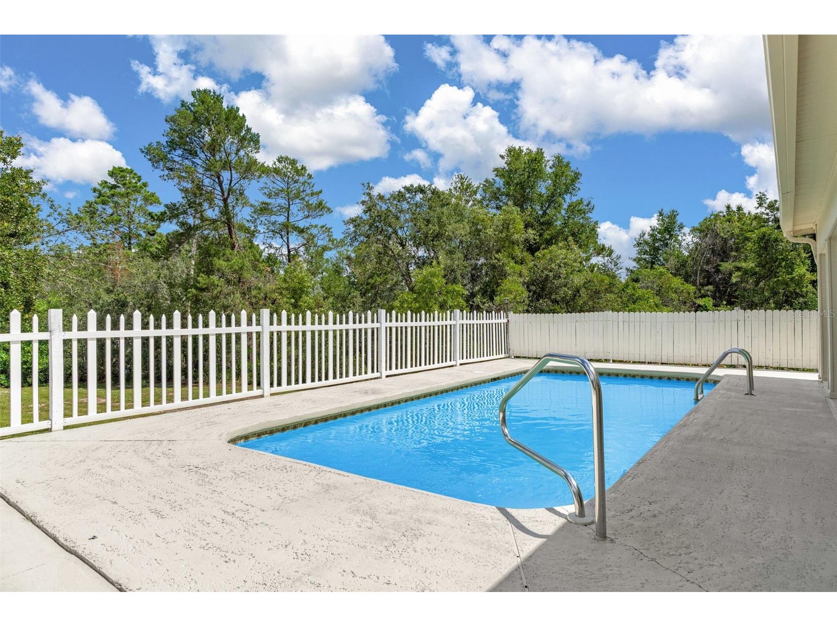 7335 Blackbird Avenue Weeki Wachee FL 34613 W7887290 image38