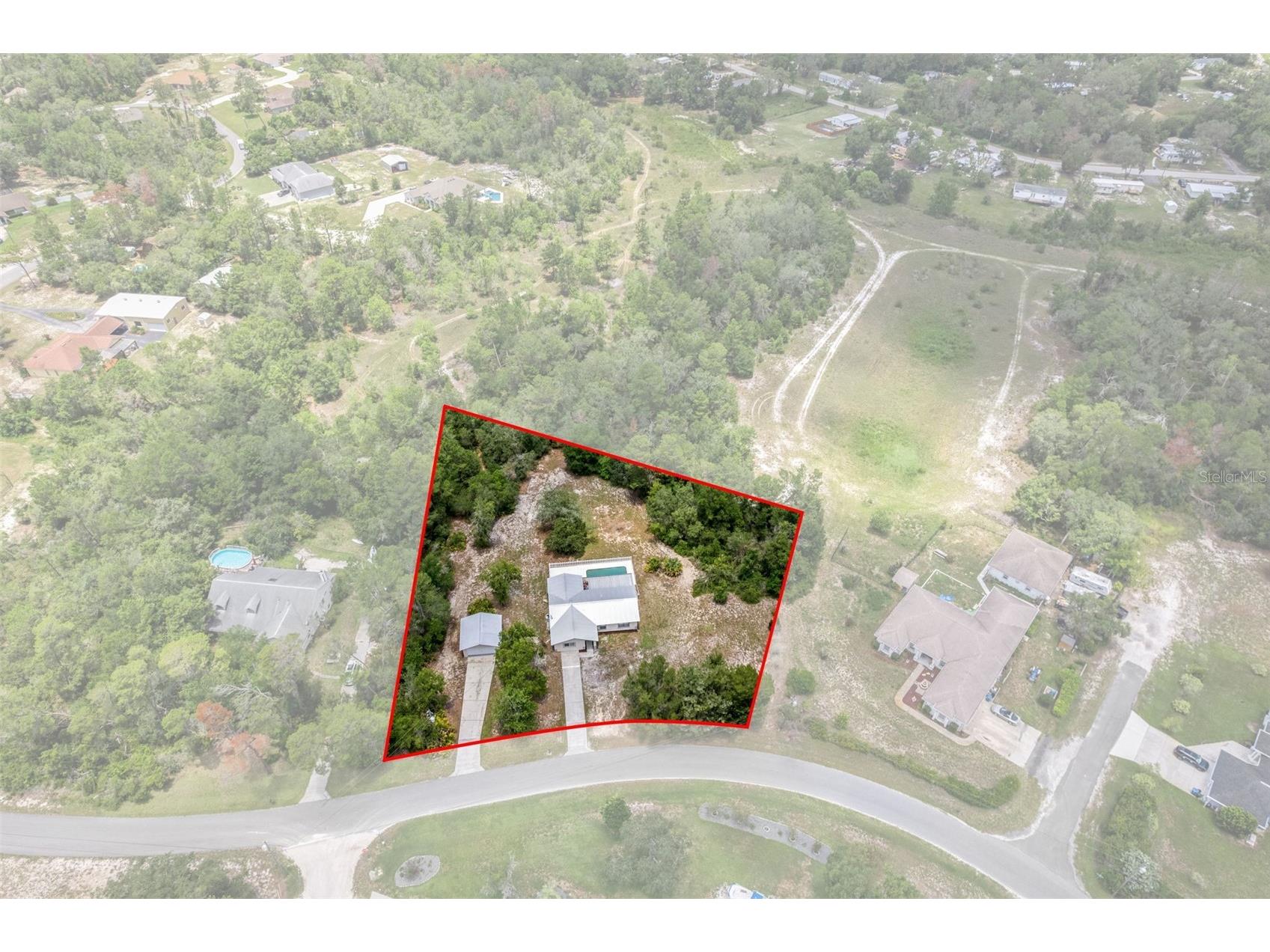 7335 Blackbird Avenue Weeki Wachee FL 34613 W7887290 image4