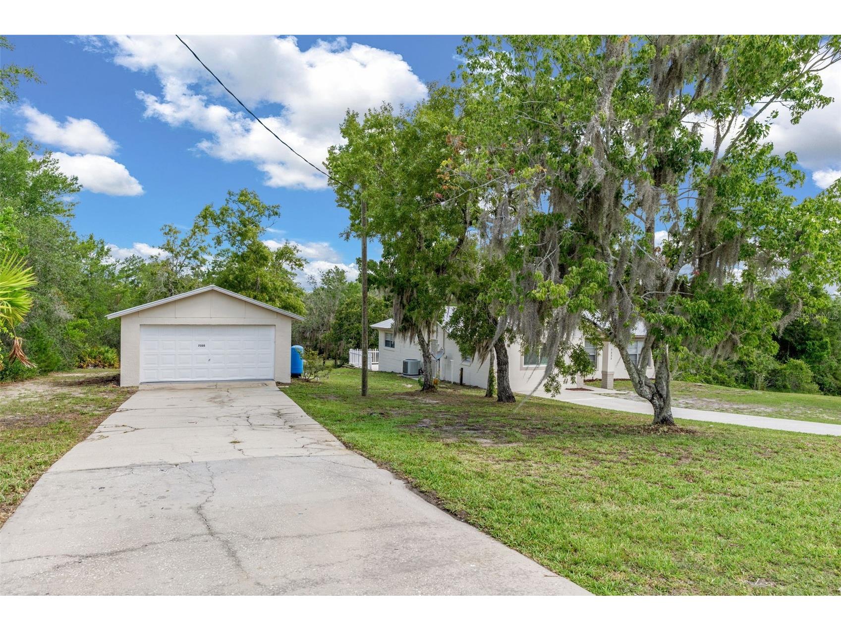 7335 Blackbird Avenue Weeki Wachee FL 34613 W7887290 image6
