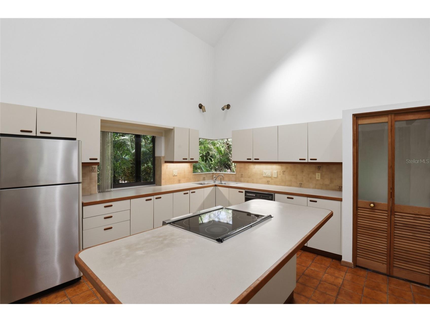 7336 Curlew Street Sarasota FL 34241 A4686587 image8
