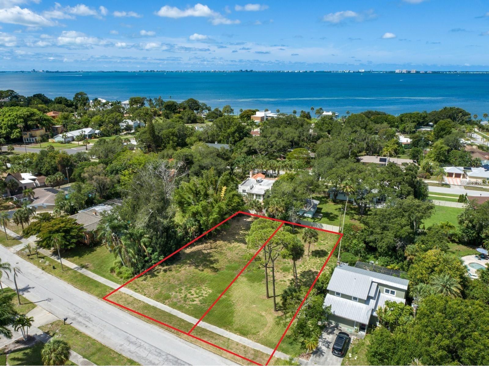 7336 Phillips Street Sarasota FL 34243 A4692956 image1