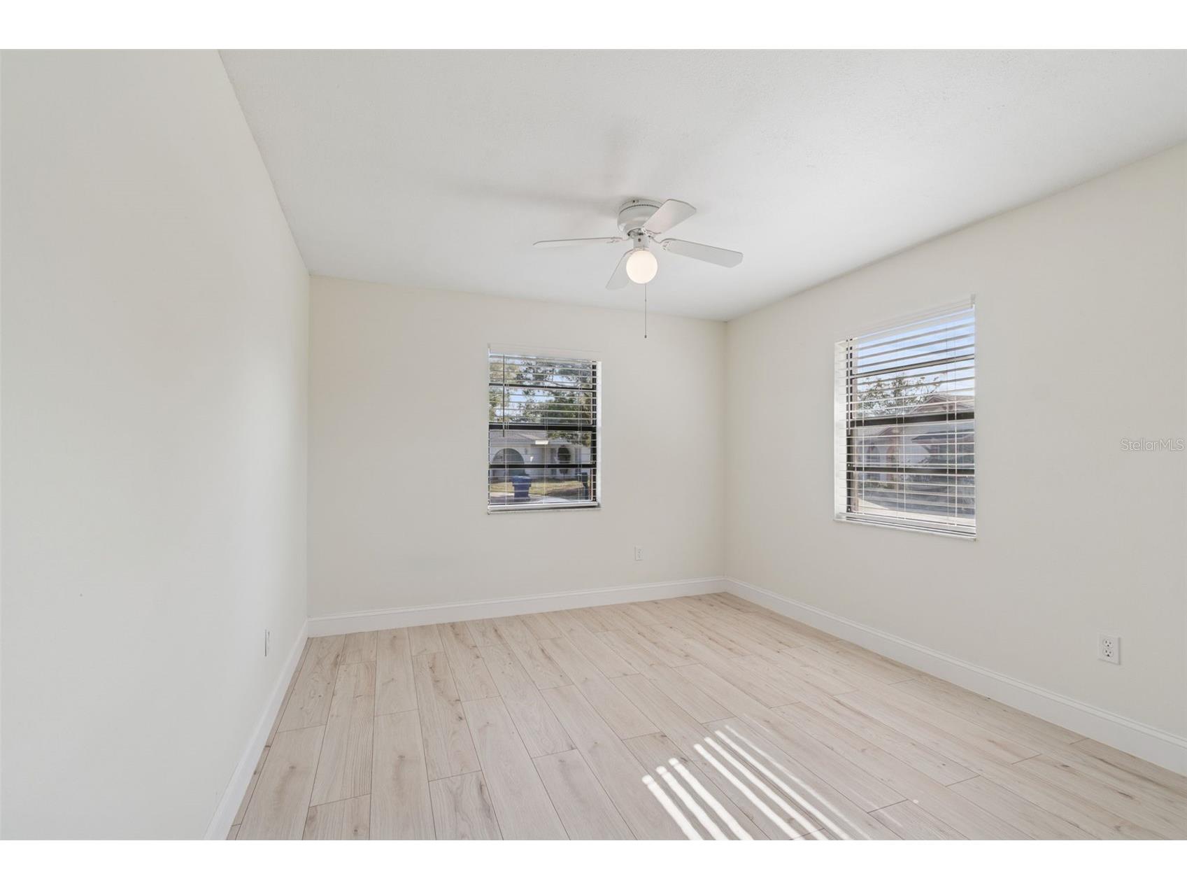 7337 Cambridge Way Clearwater FL 33764 TB8465231 image18