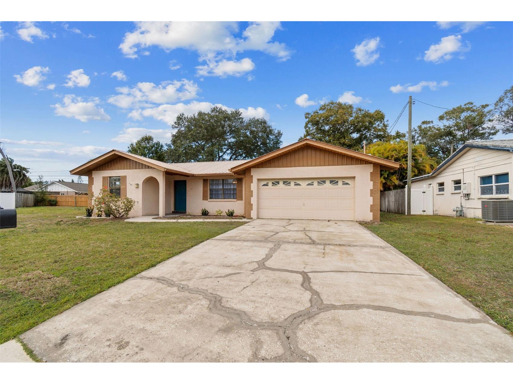 7337 Cambridge Way Clearwater FL 33764 TB8465231 image2