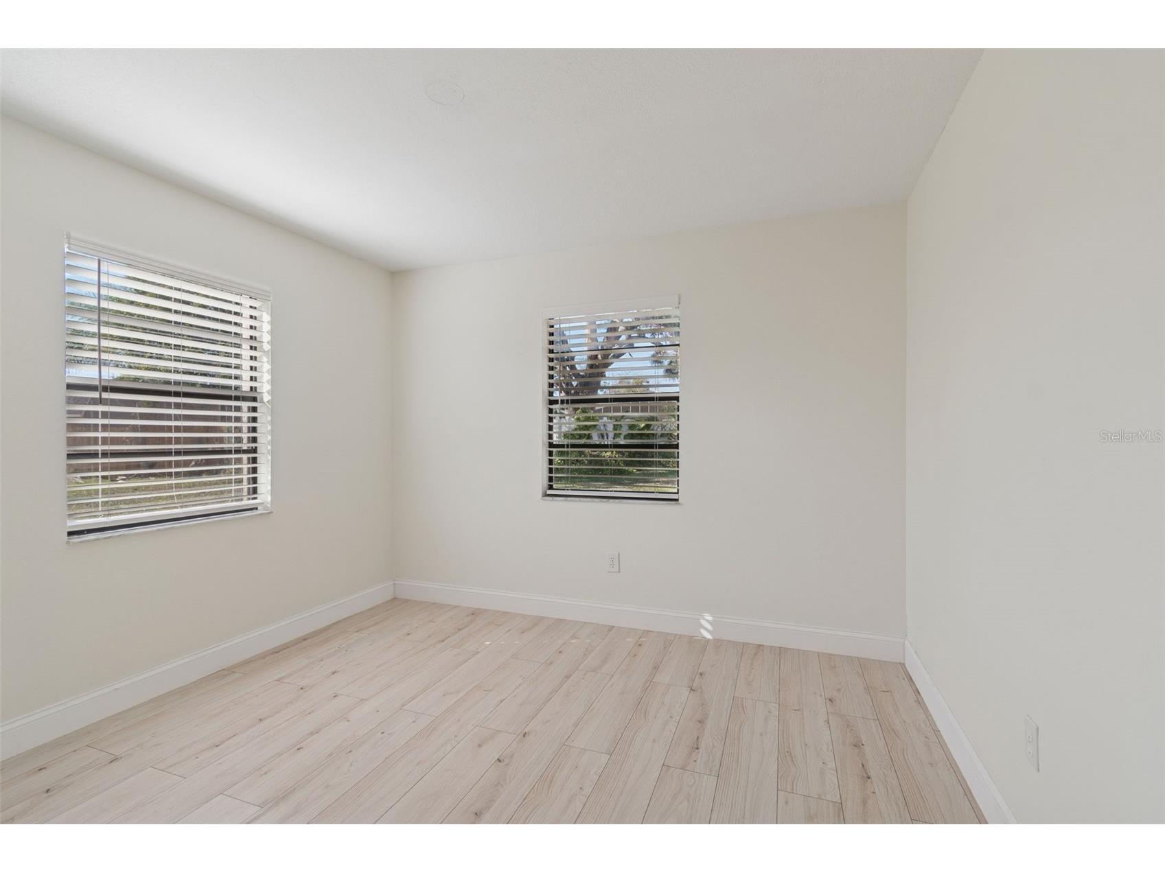 7337 Cambridge Way Clearwater FL 33764 TB8465231 image22