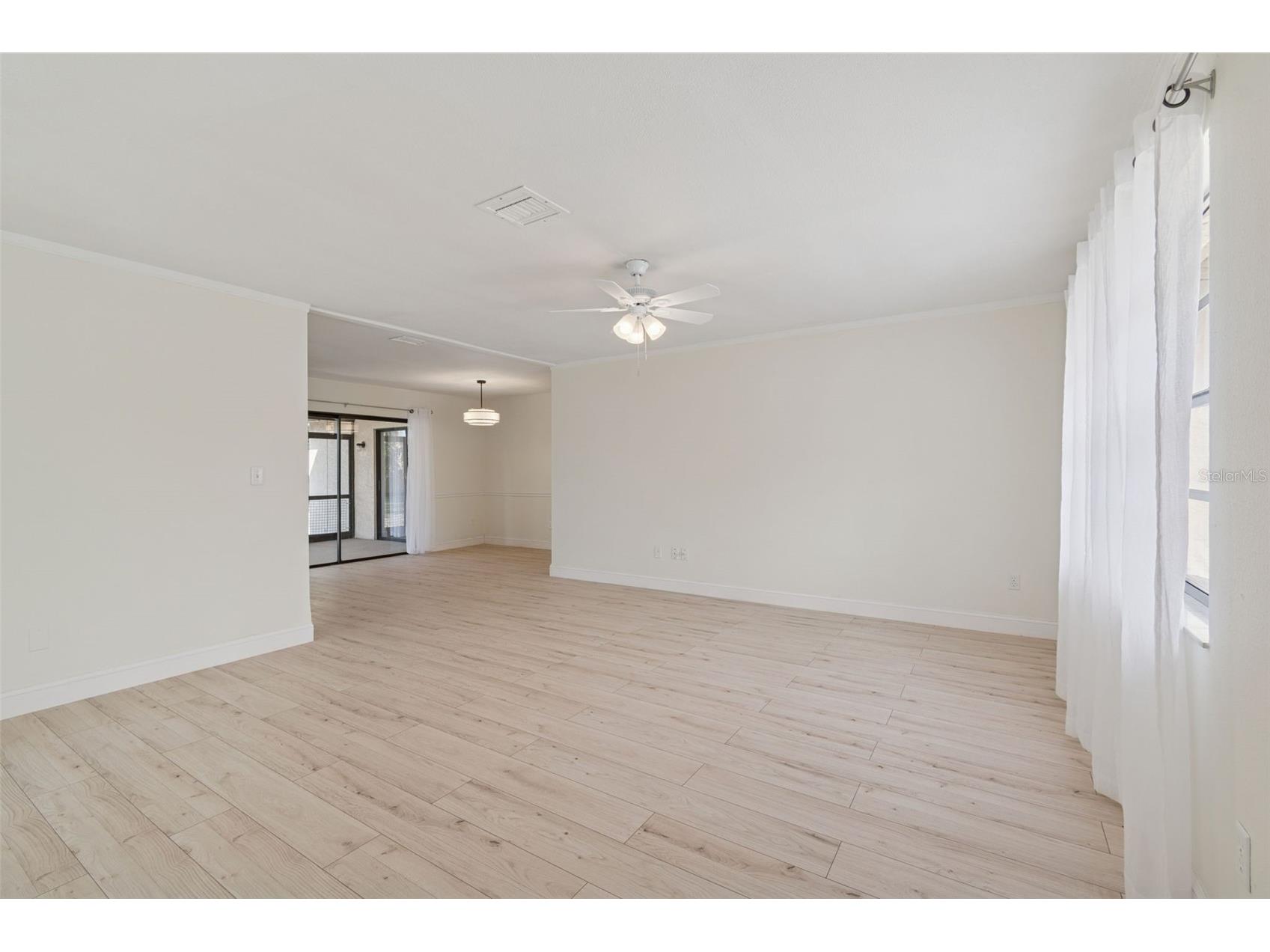 7337 Cambridge Way Clearwater FL 33764 TB8465231 image4