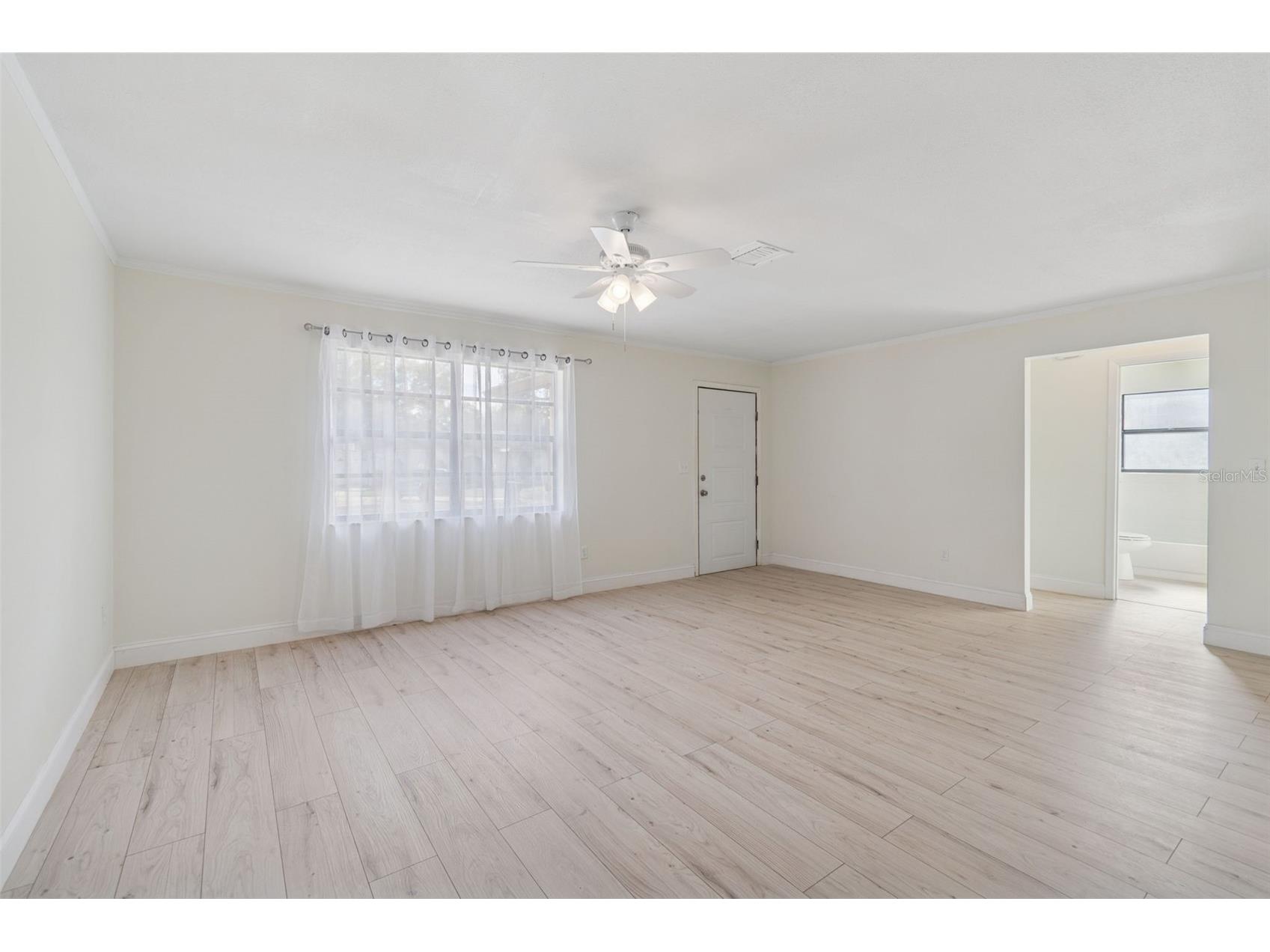 7337 Cambridge Way Clearwater FL 33764 TB8465231 image5