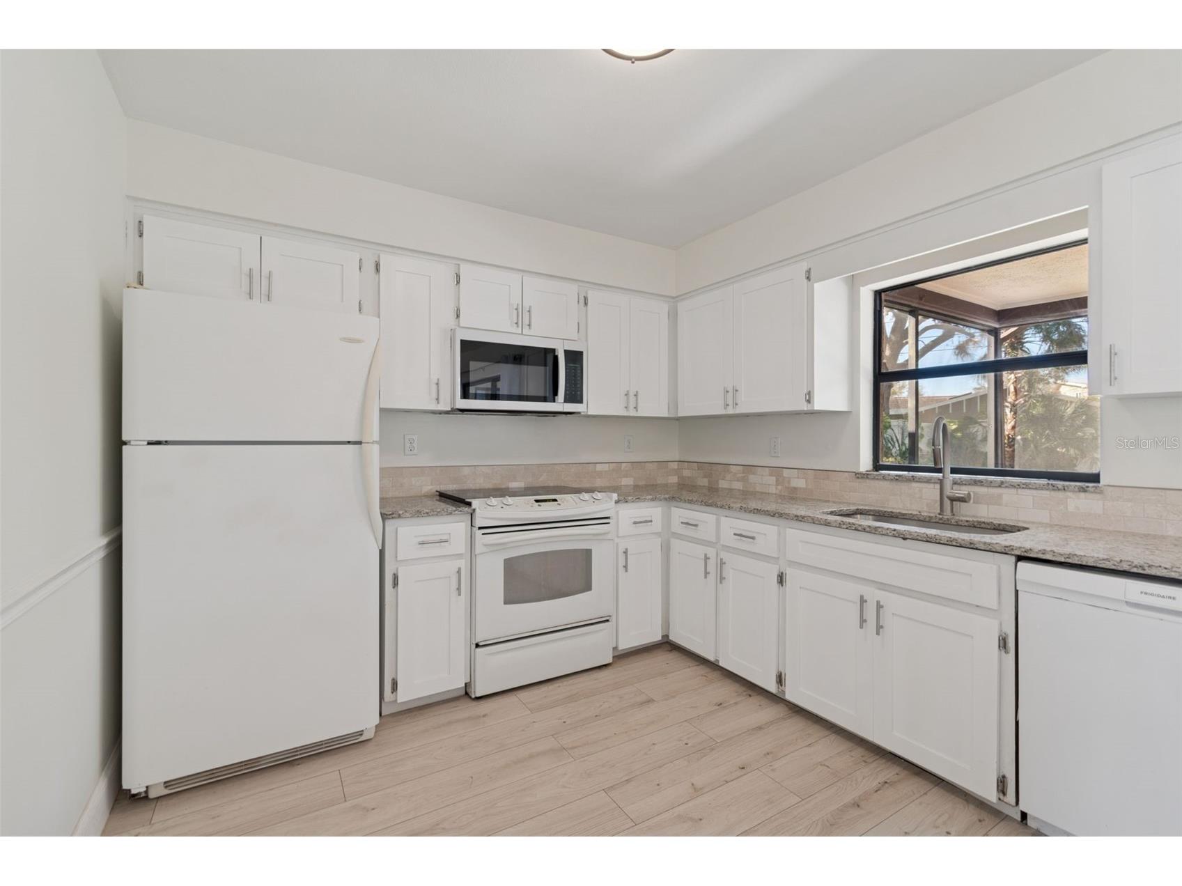 7337 Cambridge Way Clearwater FL 33764 TB8465231 image7