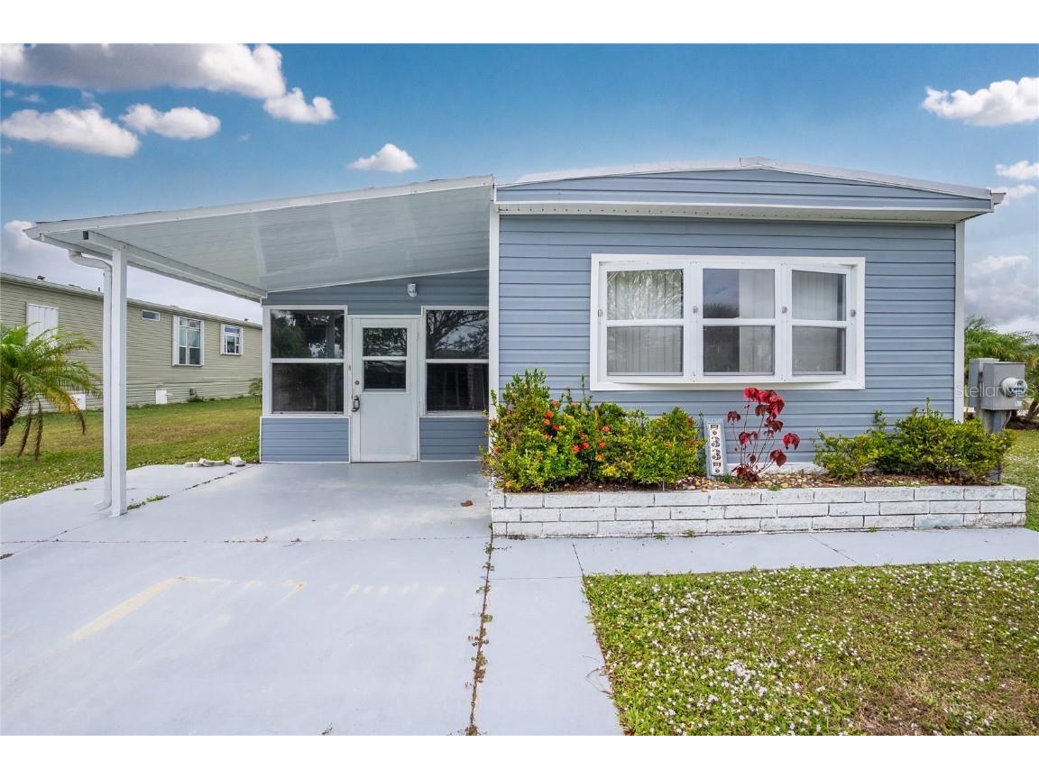 7337 Lares Street Port Charlotte FL 33981 - BUTTERFORD WATERWAY C7501496 image1