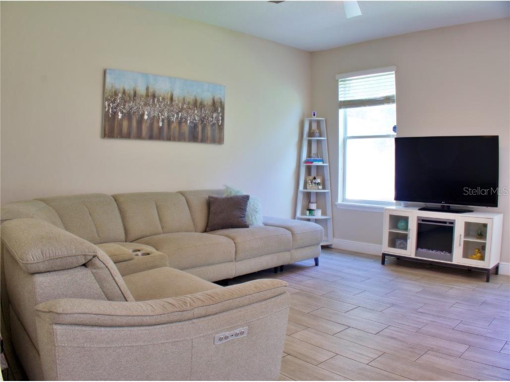 7338 Azalea Cove Circle Orlando FL 32807 O6326037 image15