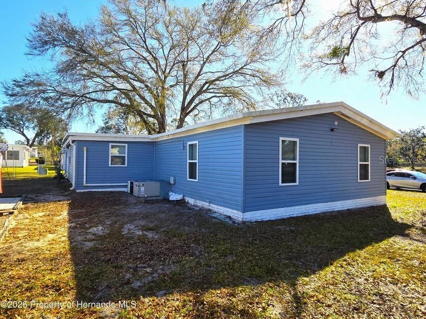 7338 First Loop Avenue Brooksville FL 34613 TB8493333 image2