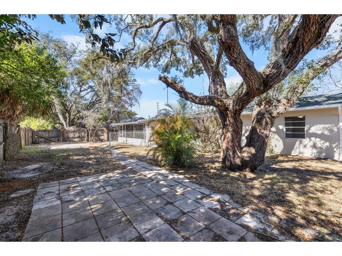 7338 Spring Hill Drive Spring Hill FL 34606 TB8475773 image30