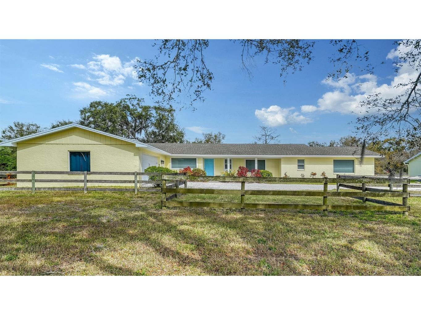 7339 Hawkins Road, Sarasota, FL, 34241 MLS A4599475 Edina Realty