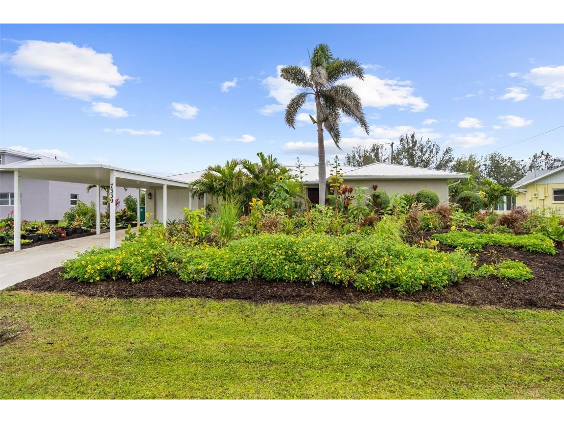 7339 Thomas Street Englewood FL 34224 D6141303 image1