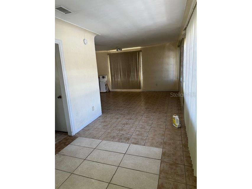 734 21st Ave S Saint Petersburg FL 33705 TB8434795 image13