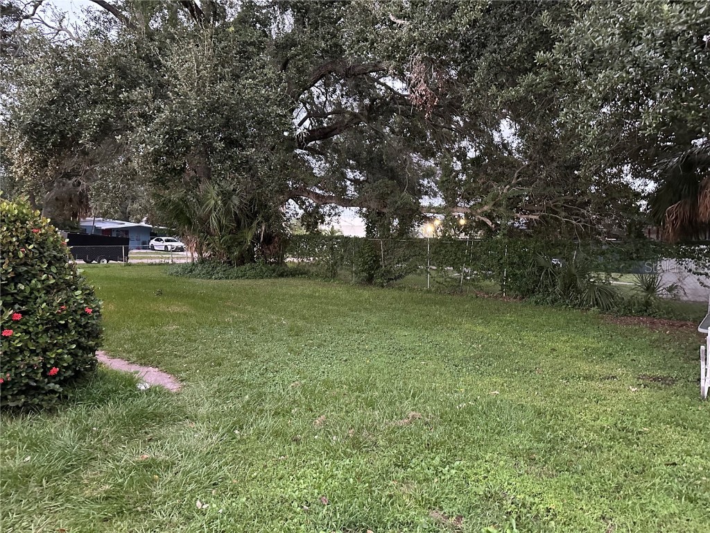 734 21st Ave S Saint Petersburg FL 33705 TB8434795 image4