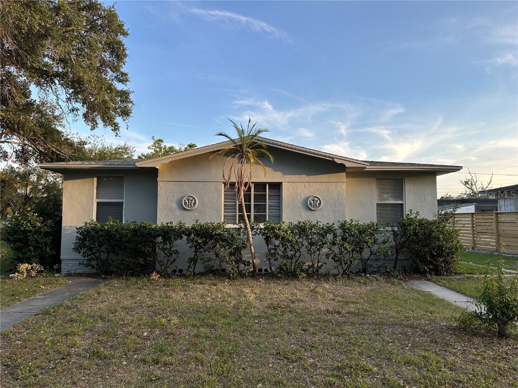 734 21st Avenue S Saint Petersburg FL 33705 T3444561 image1