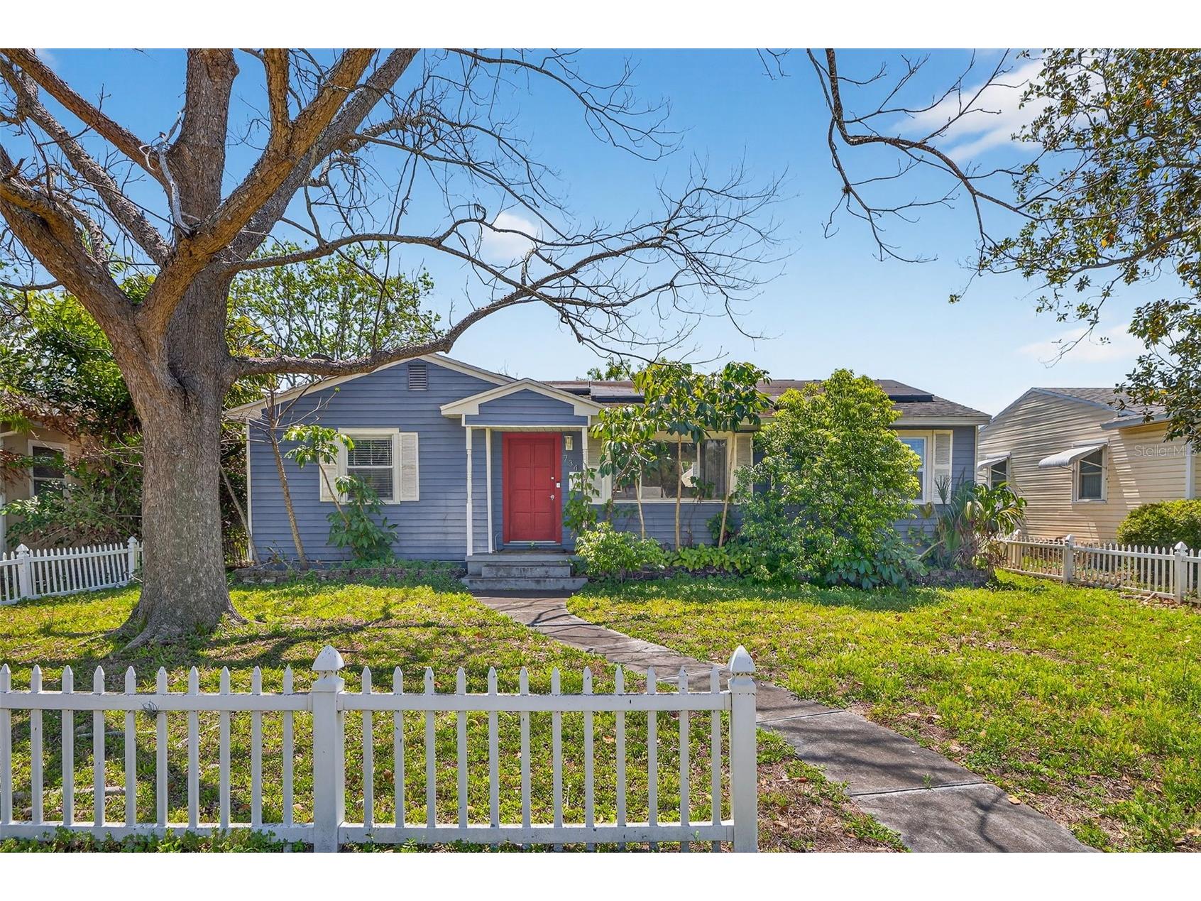 734 40th Avenue NE Saint Petersburg FL 33703 TB8494240 image1