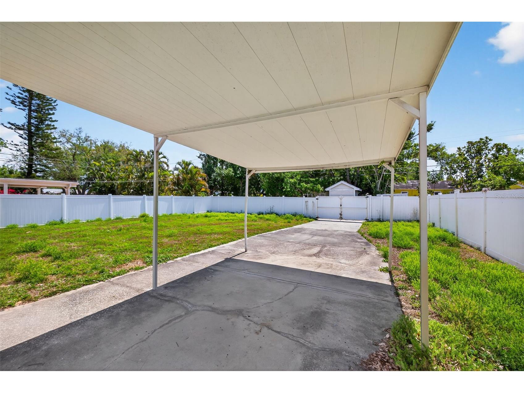 734 40th Avenue NE Saint Petersburg FL 33703 TB8494240 image22