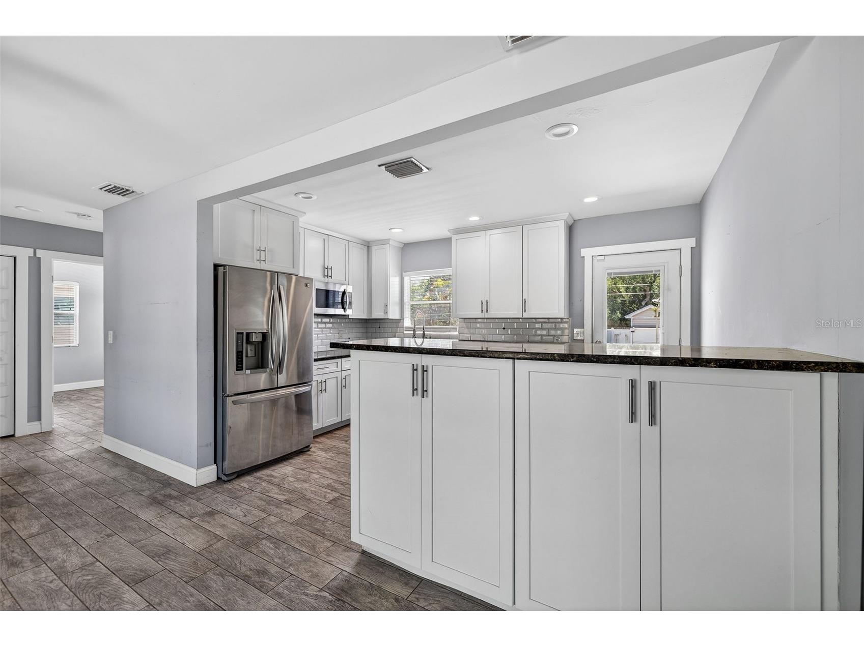 734 40th Avenue NE Saint Petersburg FL 33703 TB8494240 image8