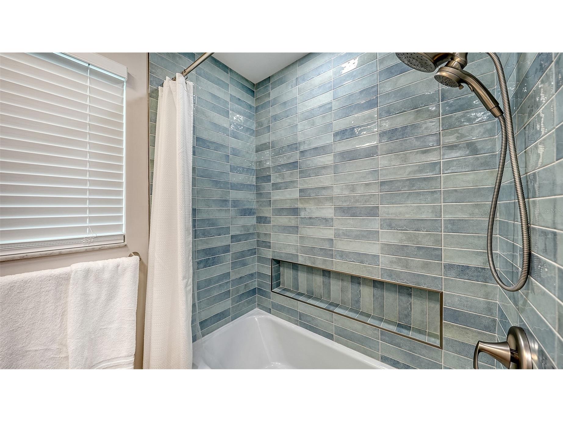 734 Birdsong Lane Sarasota FL 34242 A4699745 image24