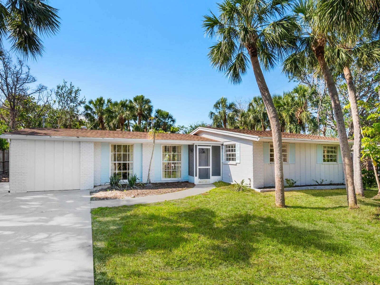 734 Canal Road Sarasota FL 34242 A4675607 image3