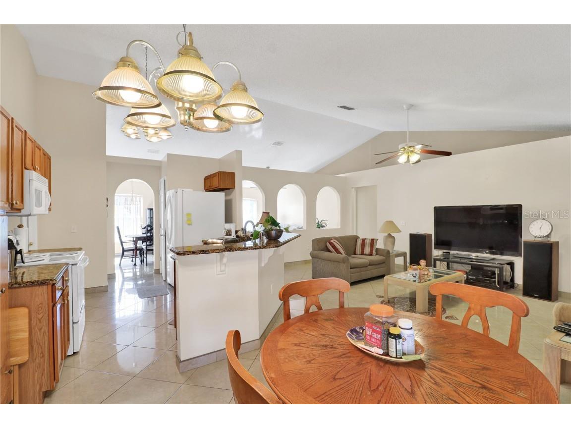 734 Cockatoo Court Kissimmee FL 34759 O6360990 image4