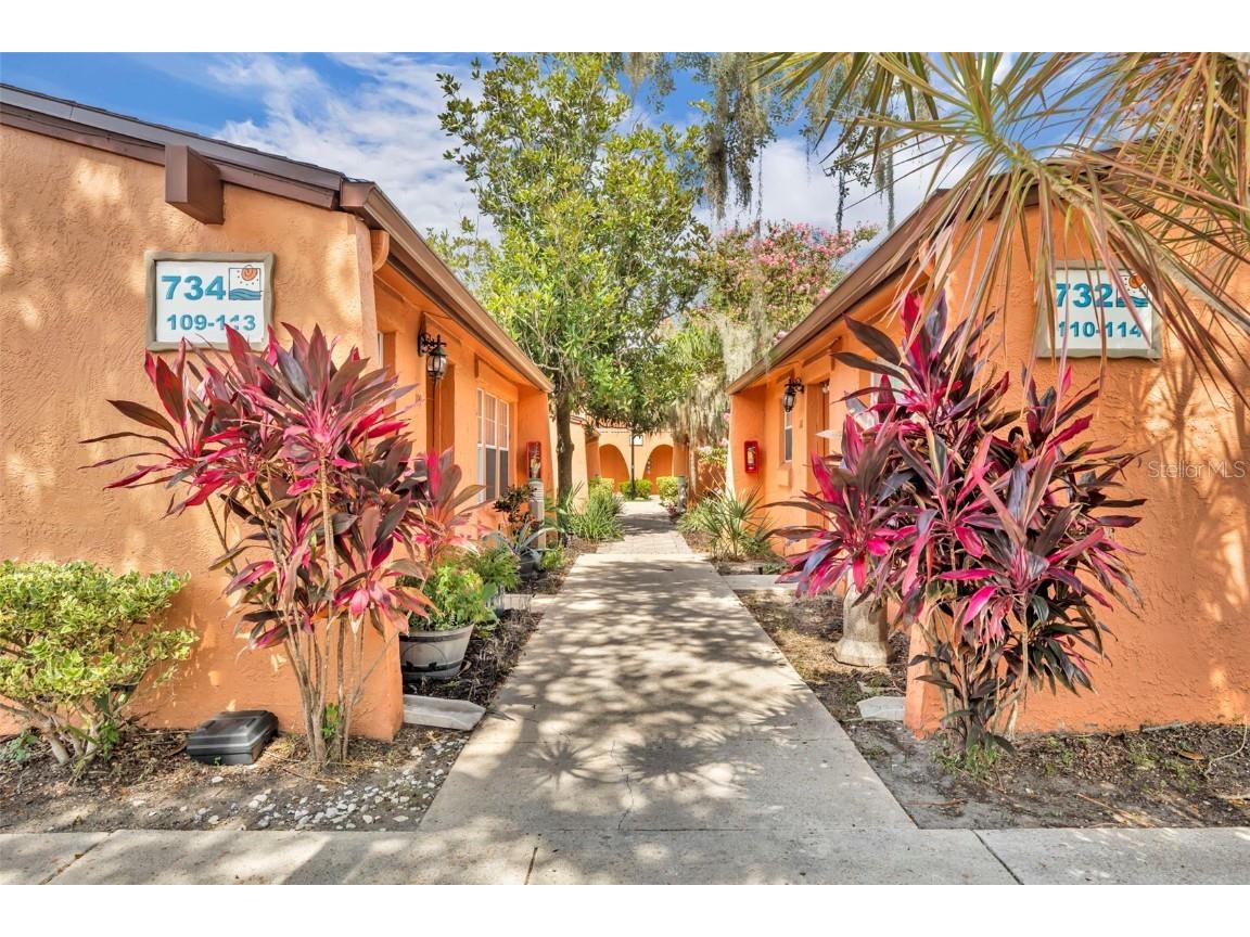 734 E Michigan Street #113 Orlando FL 32806 - LAKE PINELOCH O6329421 image1